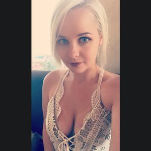 Meet your Posher, Olivea